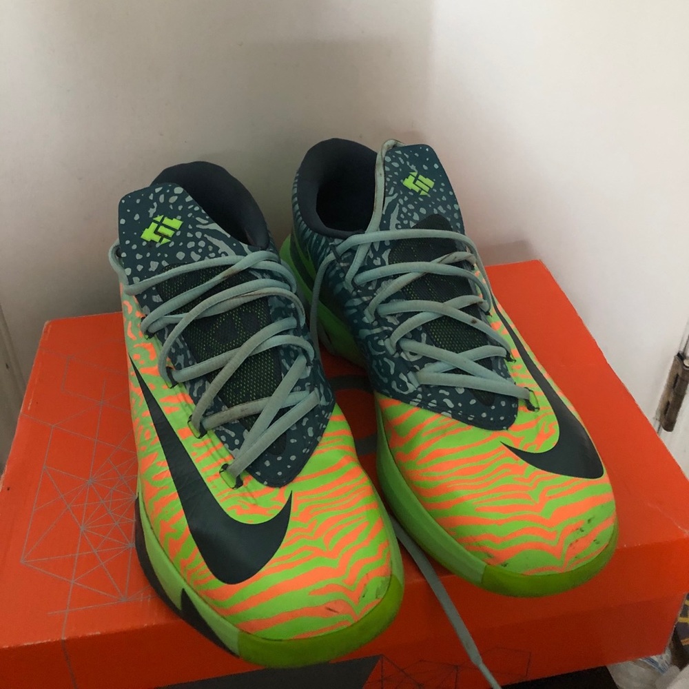 Rare Kevin Durant Nikes